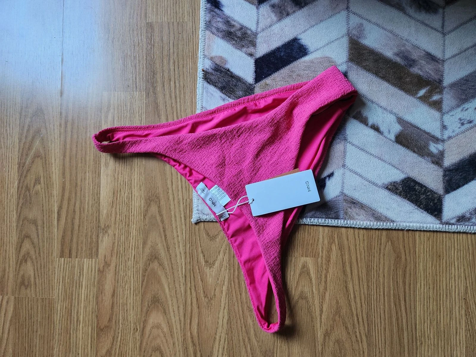 🌸NEUO biquini rosa MNG talla L🌸 – photo 3